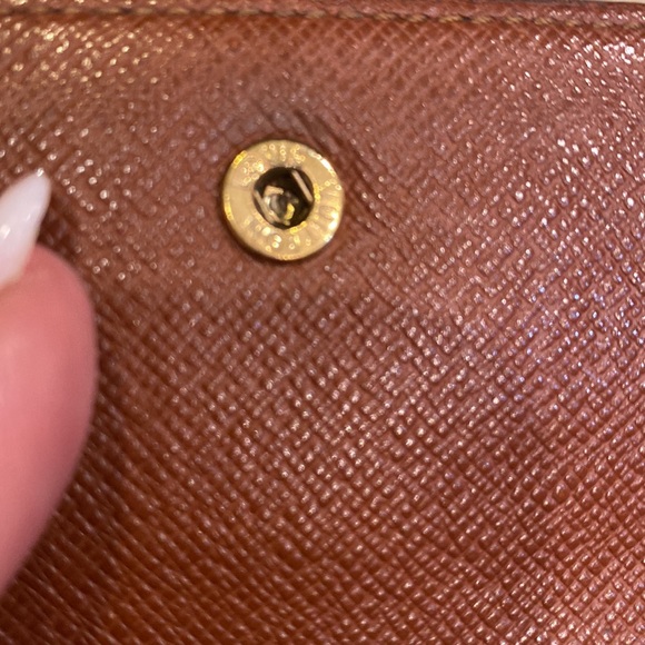 Louis Vuitton monogram vintage tri-fold wallet with coin purse - Picture 8 of 11